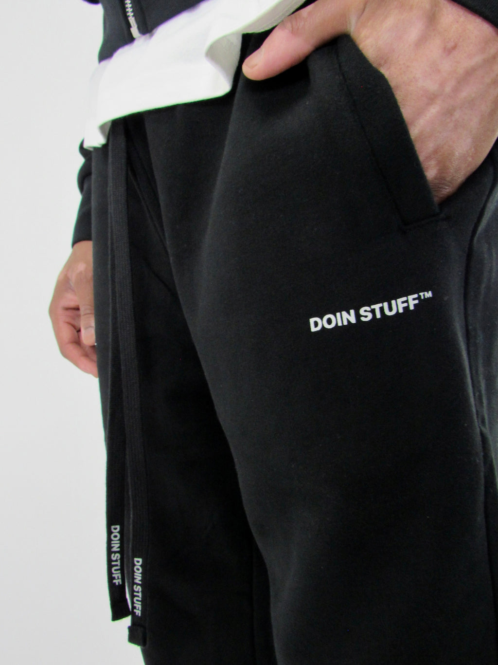 AURA SWEATPANTS